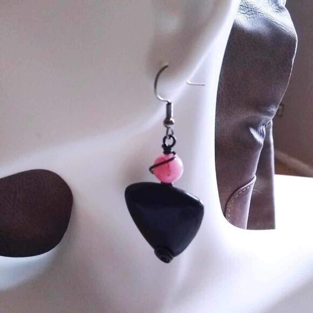 "Little Black Dress" Statement Earrings: Black Jasper & Pink Agate - Picture 4 of 10
